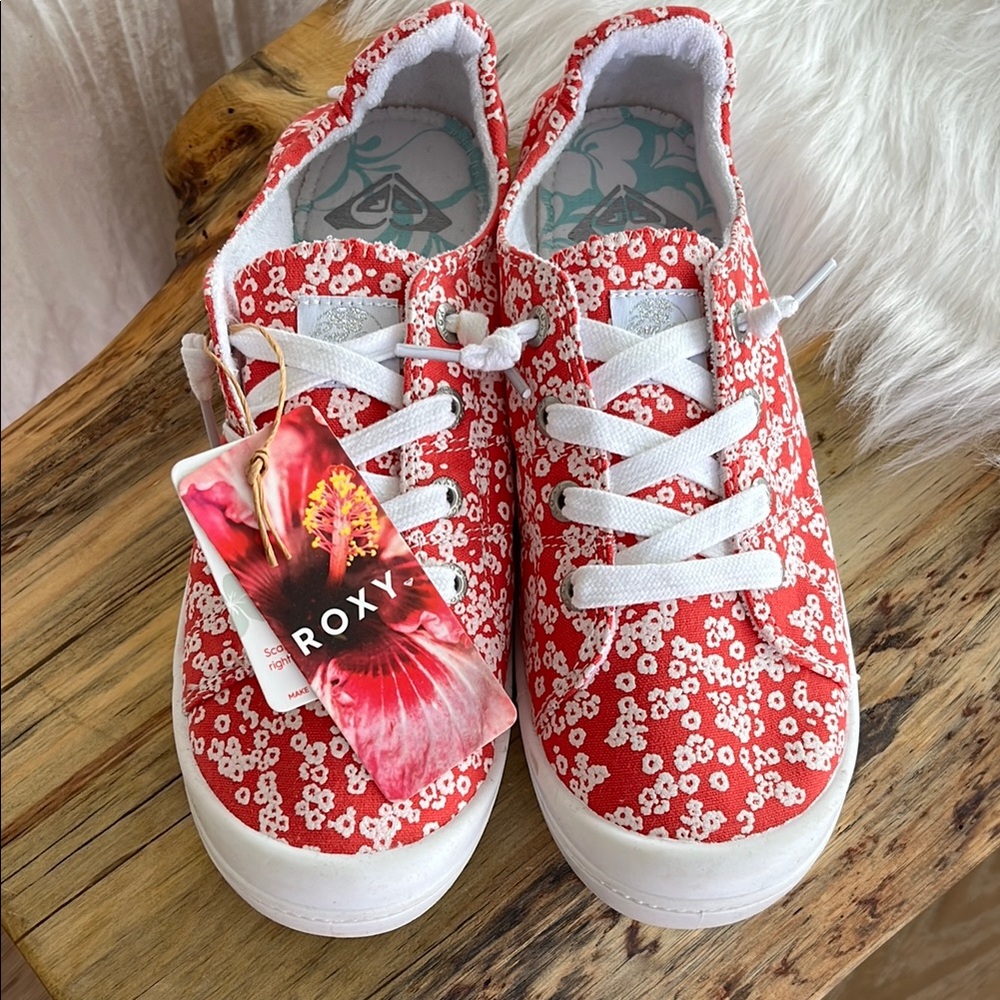 Roxy Women’s Red Floral Sneakers